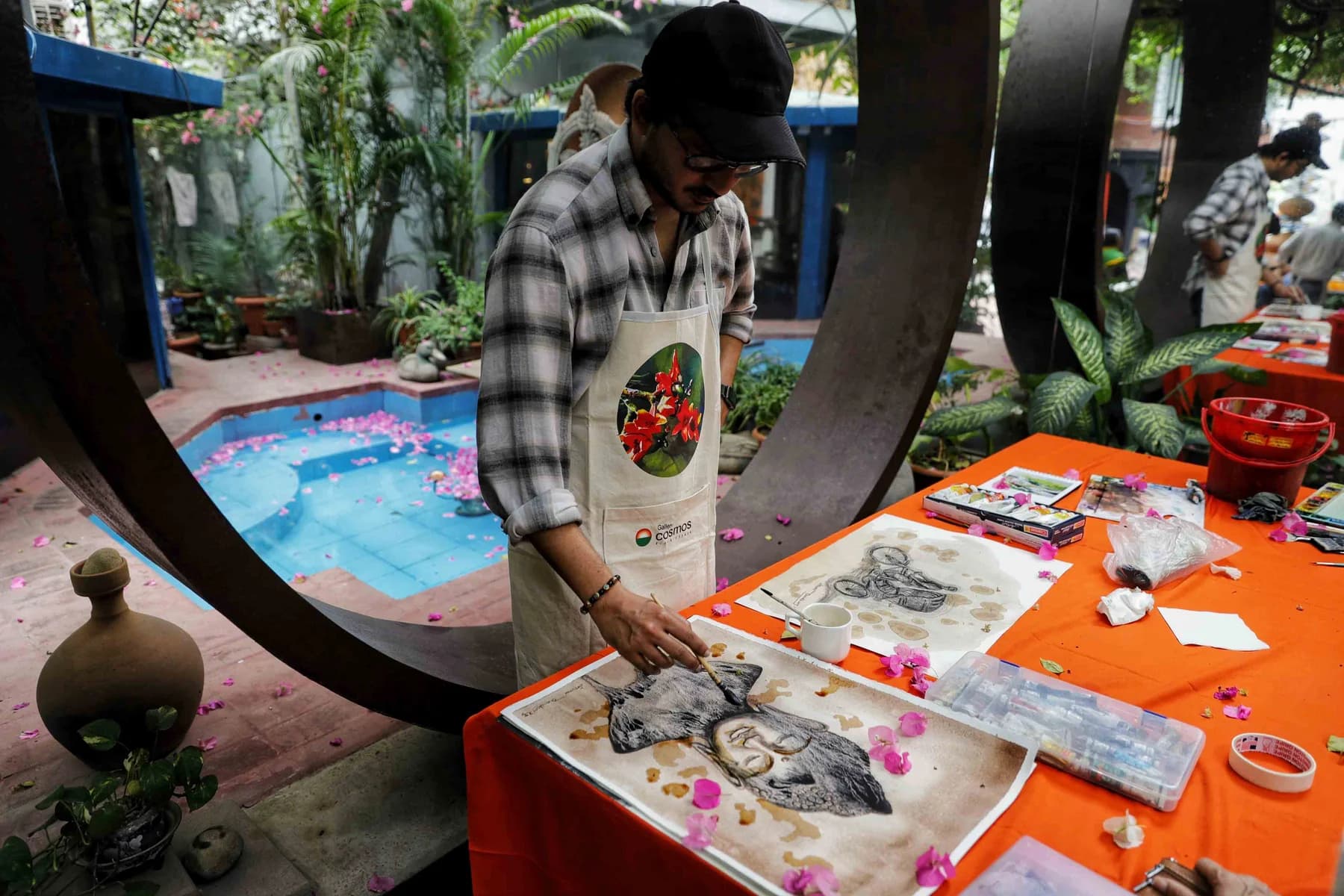 Drawing beside the garden pond — the Live Drawing and Exhibition day at Gallery Cosmos